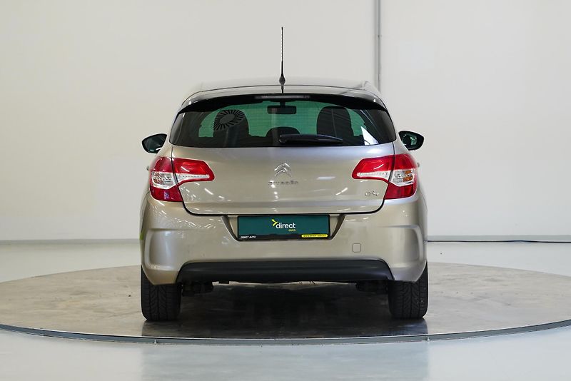 Citroën C4 - fotka 6 z 22