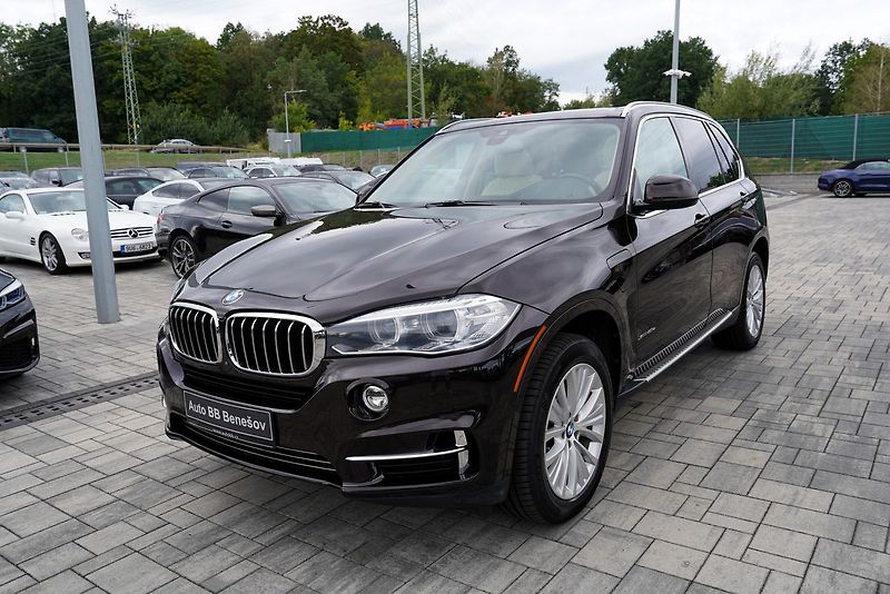BMW X5 40e xDrive/iPerformance/315 PS - fotka 2 z 49