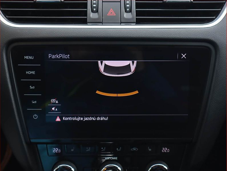 Škoda Octavia (2017) RS 2.0 TDI 4x4 DSG, 4X4 - fotka 17 z 24