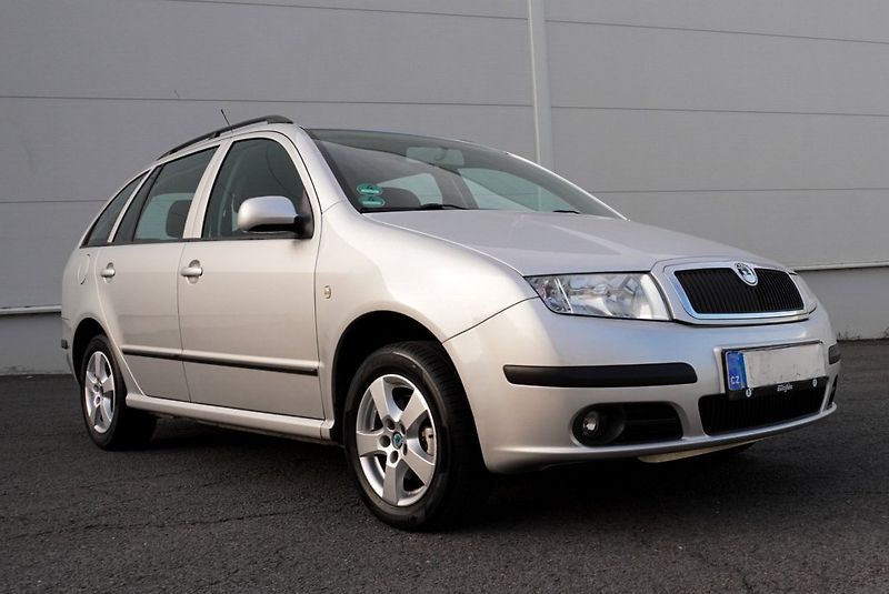 Škoda Fabia 1.4 AUTOMAT - fotka 2 z 21