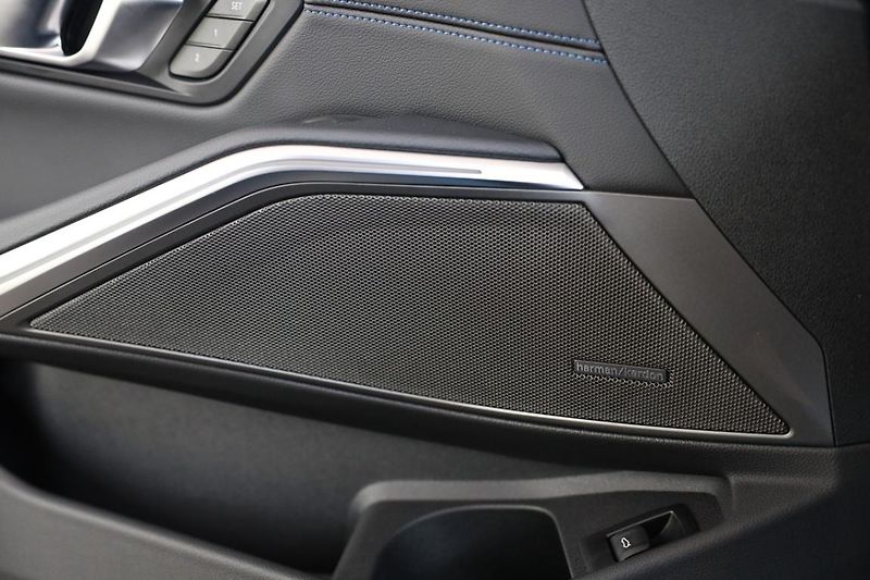 BMW Řada 3 M340d xDrive Touring - fotka 13 z 19