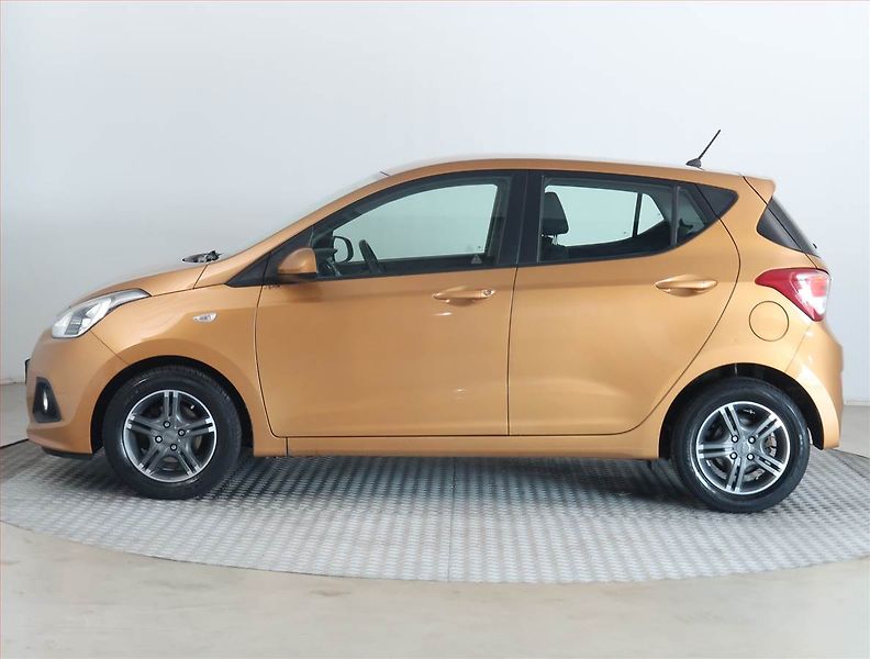 Hyundai i10 (2015) 1.0, Automat - fotka 3 z 16