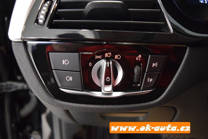 BMW Řada 5 2.0d LUXURY-LINE 98 000 KM TZ - fotka 43 z 74