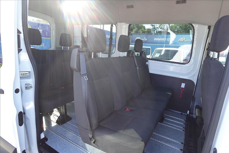 Ford Transit 2,0 TDCI  L3H2 9MÍST BUS KLIMA - fotka 22 z 43