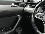 Volkswagen Passat Variant 2,0 TDI DSG Business TAŽNÉ+ACC - náhled 13