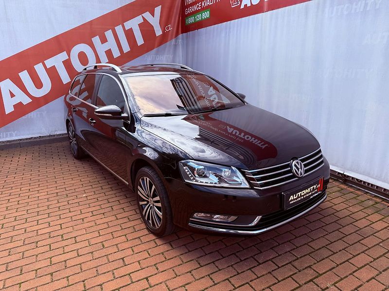 Volkswagen Passat 2.0 TDi Highline, Pano, Dynaud - fotka 5 z 32