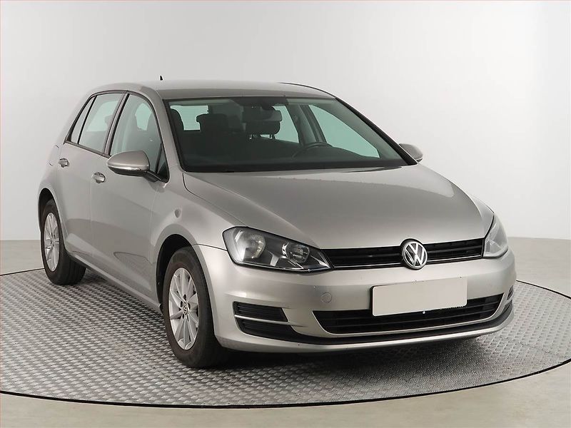 Volkswagen Golf (2016) 1.2 TSI, Tempomat - fotografie inzerátu