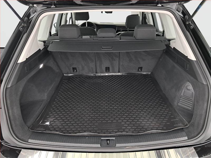 Volkswagen Touareg (2020) 3.0 TDI - fotka 14 z 19