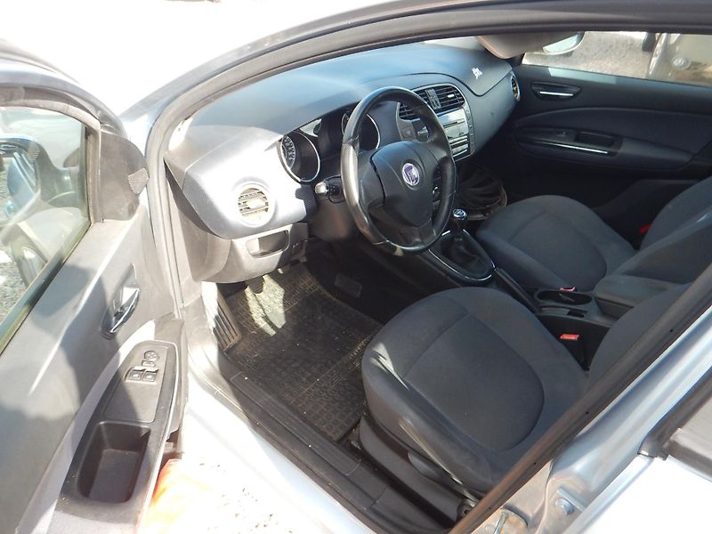 Fiat Bravo 1.4 T-Jet, 88 kW, KLIMA - fotka 9 z 25