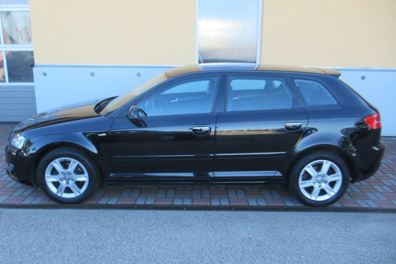 Audi A3 1.2 TFSI AUT. KLIMA - fotka 6 z 21