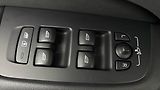 Volvo V60 2.0 T6 AUT AWD Recharge Plus B - náhled 24