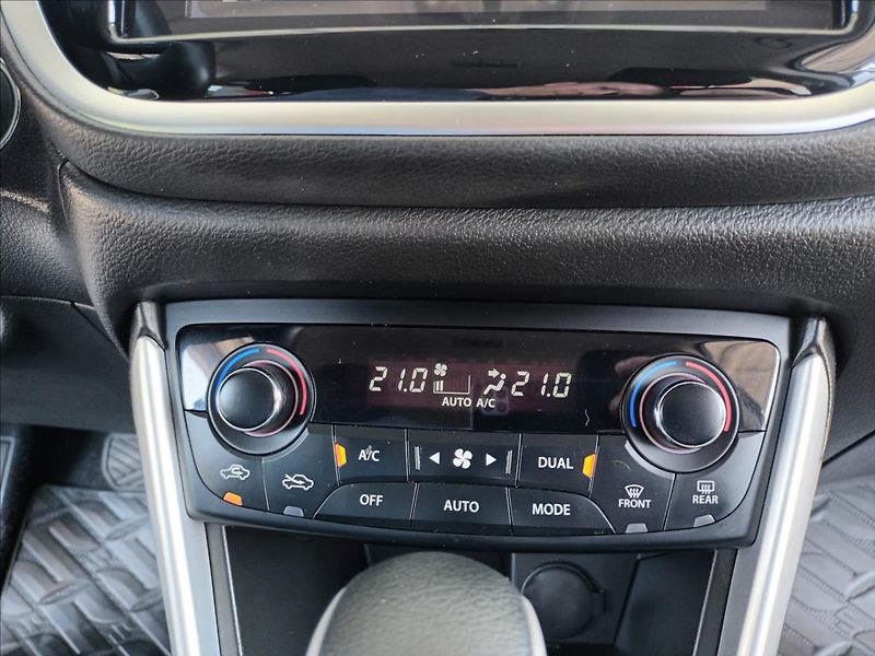 Suzuki SX4 S-Cross 1,4 ,103kw,ČR,1MAJ,LED,TAŽNÉ, - fotka 32 z 43