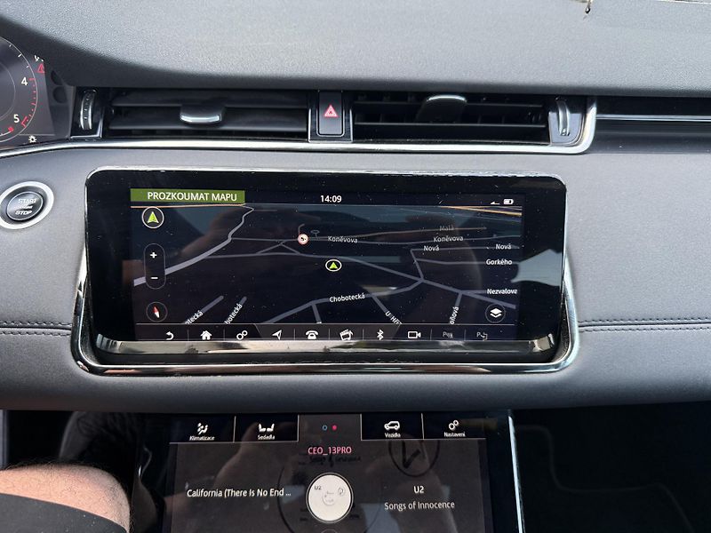 Land Rover Range Rover Evoque 2.0D R-Dynamic SE - fotka 15 z 23
