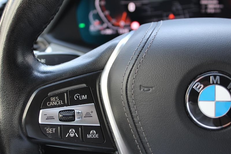 BMW X5 xDrive30d - fotka 12 z 26