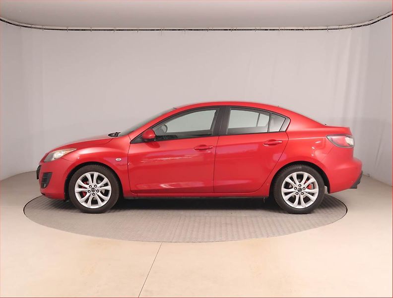 Mazda 3 (2010) 1.6, po STK, slušný stav - fotka 3 z 15
