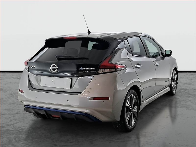 Nissan Leaf (2019) 40 kWh, Automat, Tempomat - fotka 5 z 16