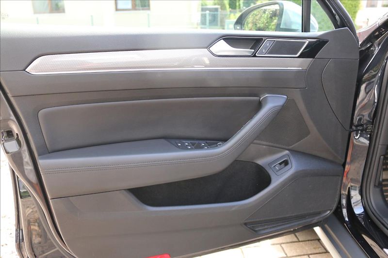 Volkswagen Passat 2,0 TDi,DSG, 4x4 ALLTRACK - fotka 15 z 46