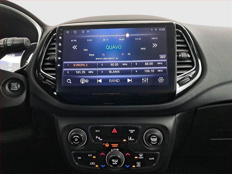 Jeep Compass (2017) 1.4 MultiAir, 4X4, Automat - fotka 12 z 23