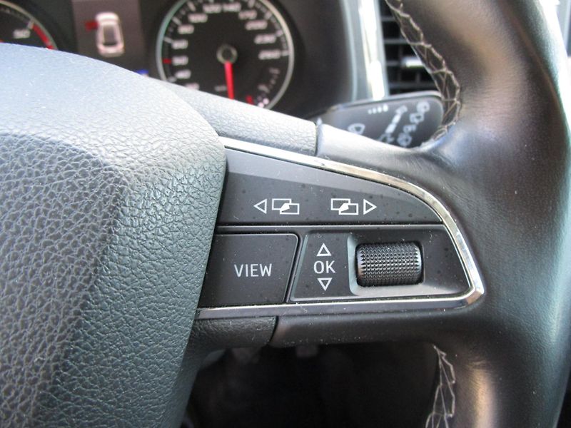 Seat Ateca 1,6TDI-85KW-NOVÁ STK - fotka 17 z 22