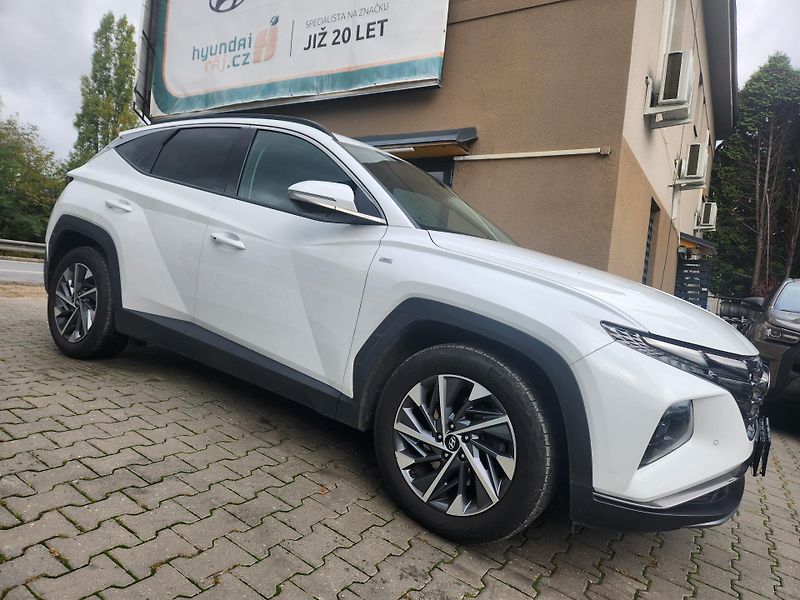 Hyundai Tucson 1.6-AUTOMAT-NAVI-KAMERA - fotka 6 z 23