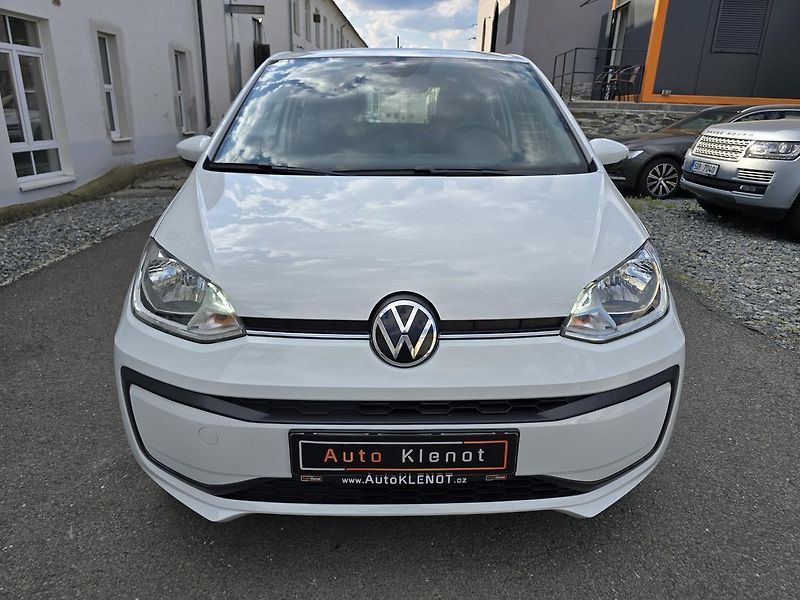 Volkswagen up! CNG KAMERA + DIGIKLIMA ČR - fotka 3 z 27
