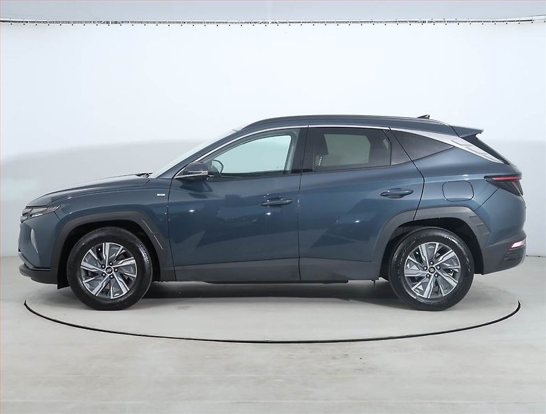 Hyundai Tucson (2022) 1.6 T-GDI - fotka 3 z 20