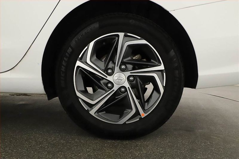 Hyundai i30 (2023) Smart 1.0 T-GDI, Automat, ČR - fotka 20 z 20