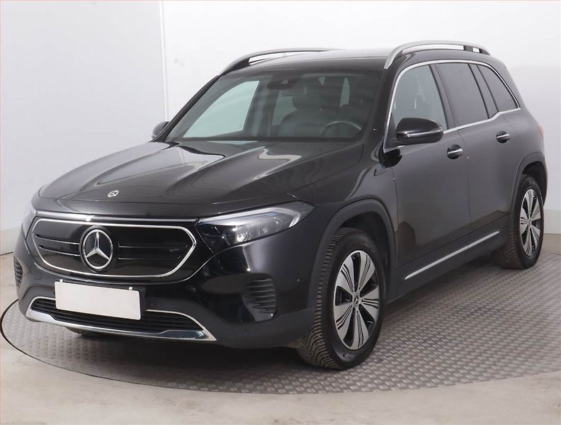 Mercedes-Benz EQB (2022) 300 4MATIC, SoH 95% - fotka 2 z 19