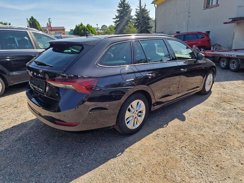 Škoda Octavia 2,0TDI 85KW SPORTLINE KAMERA  - fotka 4 z 22