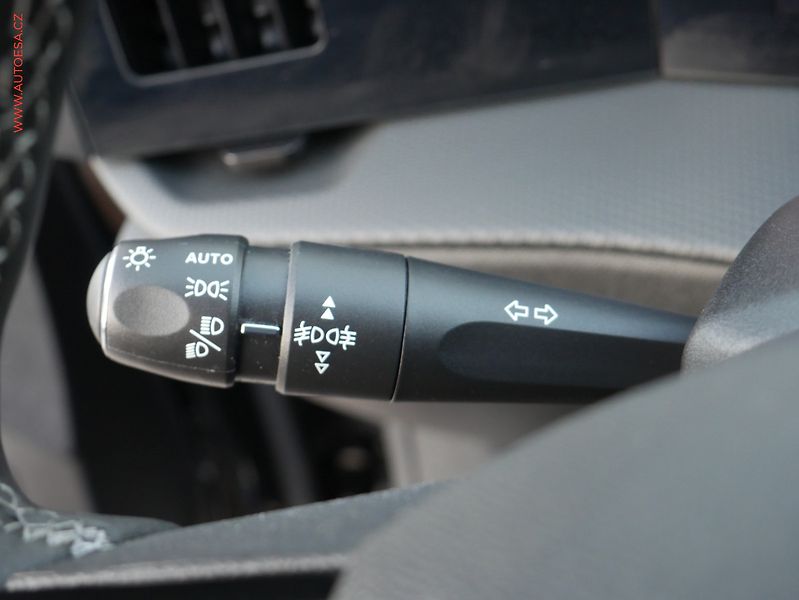 Opel Astra (2023) 1.5 CDTi, Elegance, LED, navi - fotka 16 z 16