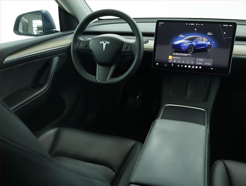 Tesla Model Y (2023) Long Range AWD 79kWh, SoH 91% - fotka 7 z 22