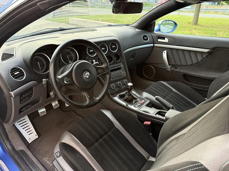 Alfa Romeo Spider (2026) 2.2JTS, nehavarované - fotka 4 z 20