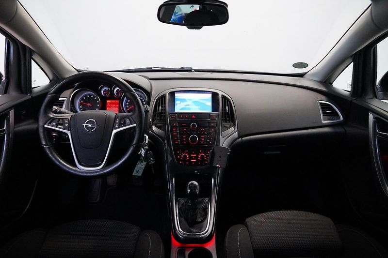 Opel Astra - fotka 6 z 6