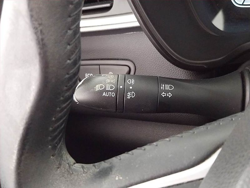 Renault Kadjar (2017) 1.2 TCe, Navi, Tempomat - fotka 21 z 21