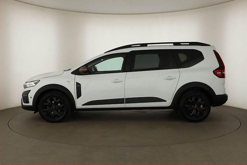 Dacia Jogger (2025) 1.0 TCe, Extreme - fotka 3 z 15