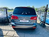 Volkswagen Touran (2014) 2.0TDi WEBASTO,NAVI,SERVIS - náhled 4