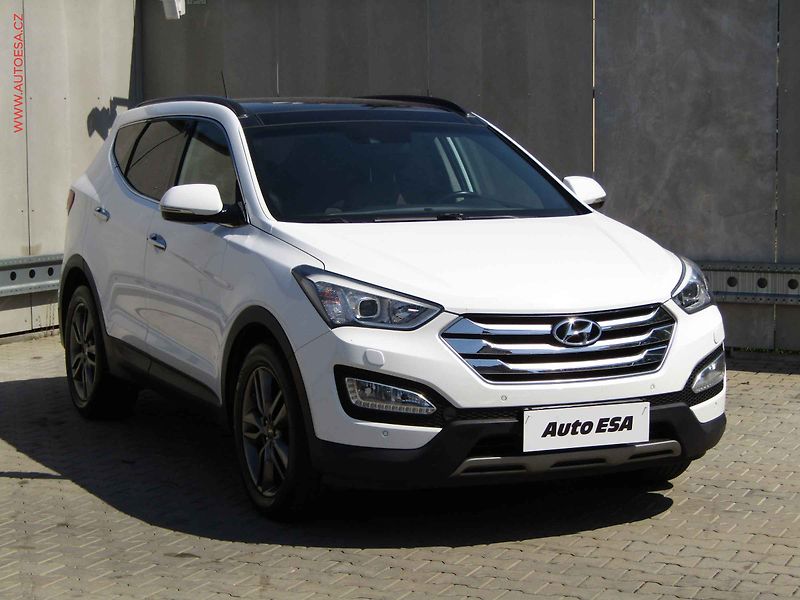 Hyundai Santa Fe (2015) 2.2 CRDi 4x4, AT, panor - fotografie inzerátu