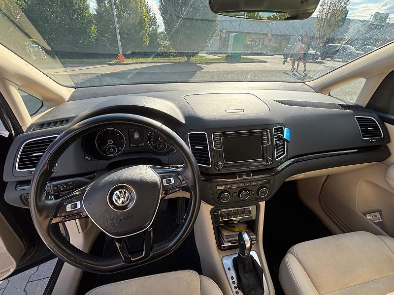 Volkswagen Sharan (2019) 2.0 TDI, Highline, AUT, 86 tkm - fotka 15 z 19