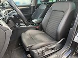 Volkswagen Passat 2,0 TDI Elegance DSG - náhled 6