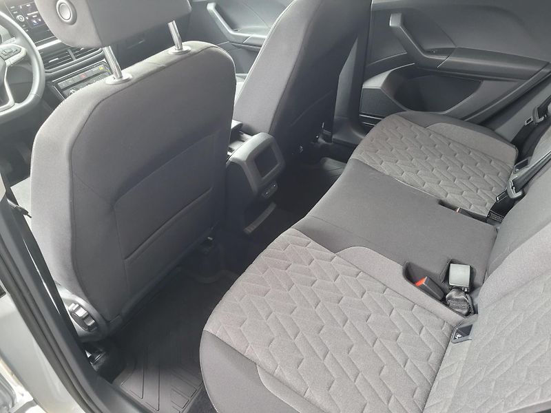 Volkswagen T-Cross (2025) People 1.0 TSI 85 kW - fotka 7 z 9