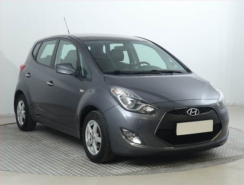 Hyundai ix20 (2016) 1.6 CVVT, Park. senzory - fotografie inzerátu