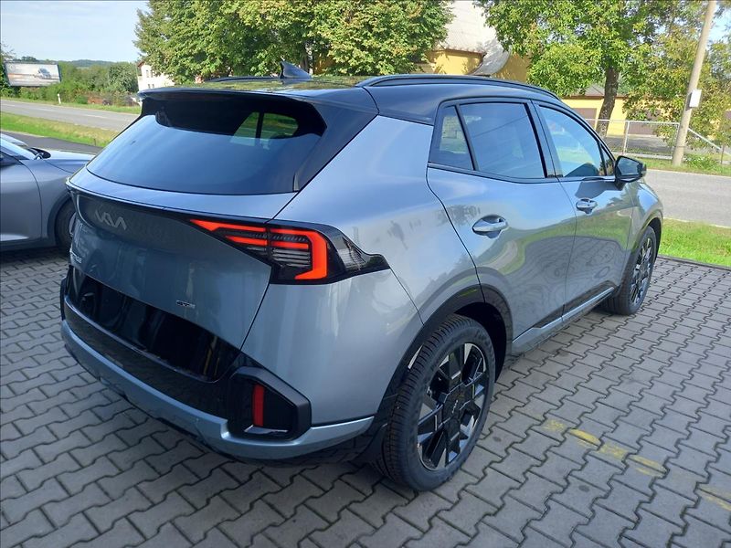 Kia Sportage 1,6 T-GDi 7DCT GT-LINE (2027) - fotka 4 z 5
