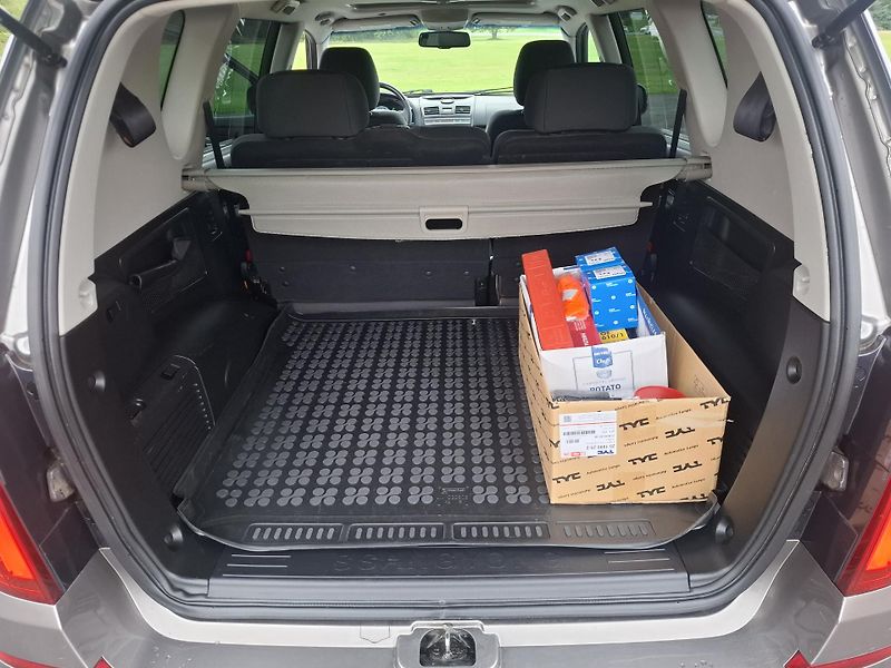 SsangYong Rexton (2013) 2.0TD 114kW,tažné 2600kg,4x4 - fotka 14 z 17