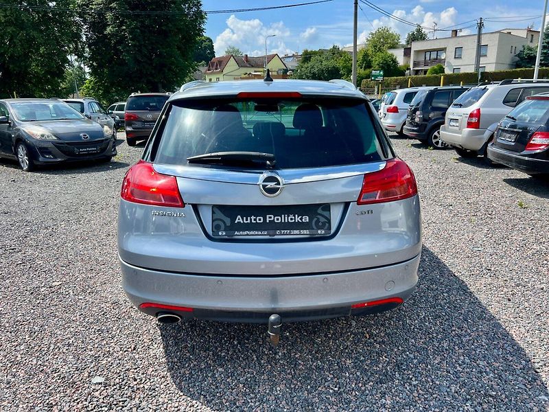 Opel Insignia (2009) 2.0d 118 kW - fotka 6 z 19