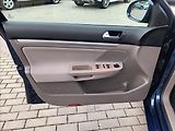 Volkswagen Golf 1,2 TSI,KLIMA,VÝHŘEV,SERVISKA - náhled 13