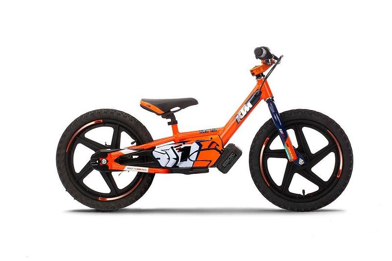 KTM 50 SX (2025) SX-E 1.16 2025 - fotka 1 z 1