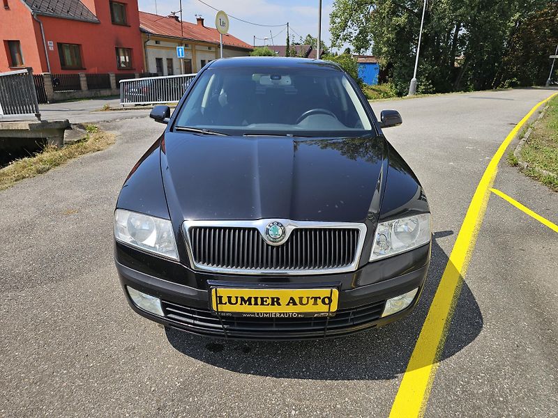 Škoda Octavia (2005) 2 1.9 TDI KLIMA - fotka 8 z 17