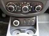 Dacia Duster (2014) 1.6 16V 77kW 4X4 - náhled 31