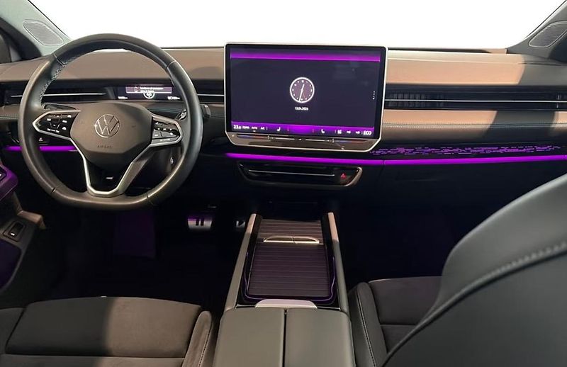Volkswagen ID.7 Pro Masáž 360kam HuD Matrix - fotka 8 z 19