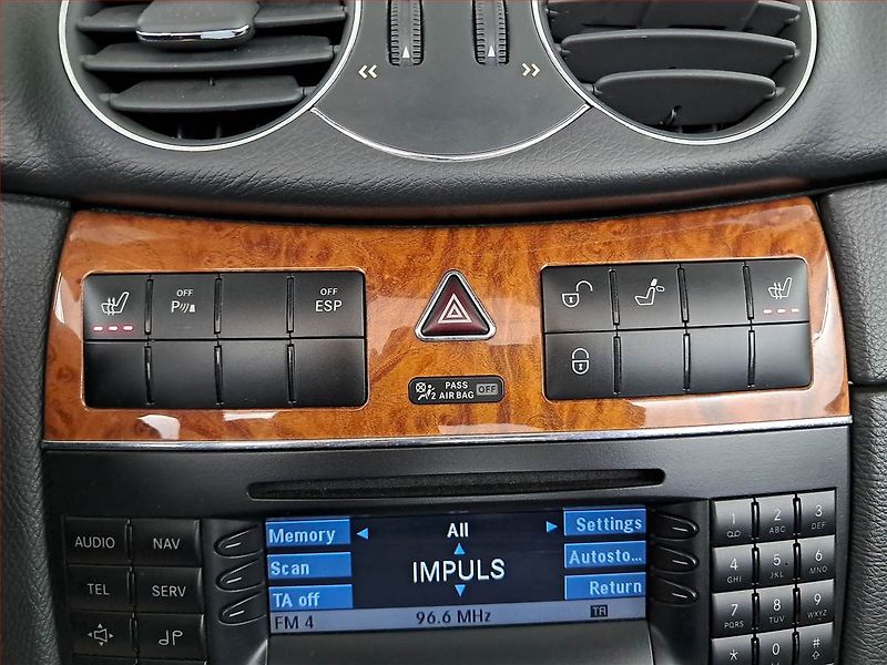 Mercedes-Benz CLK (2005) 200 Kompressor , Automat - fotka 16 z 22